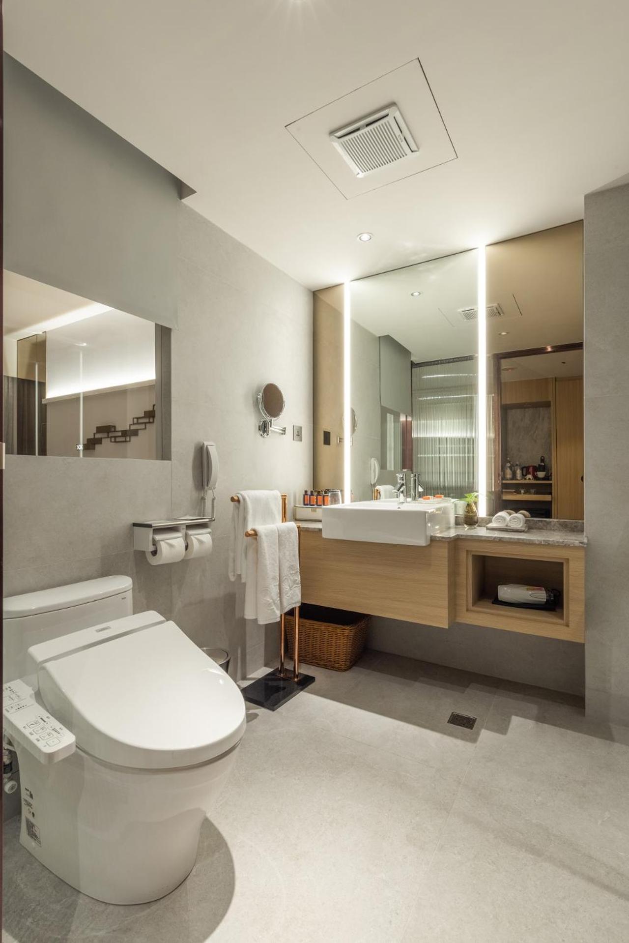 Taipei Garden Hotel - Ximending Екстер'єр фото Bathroom