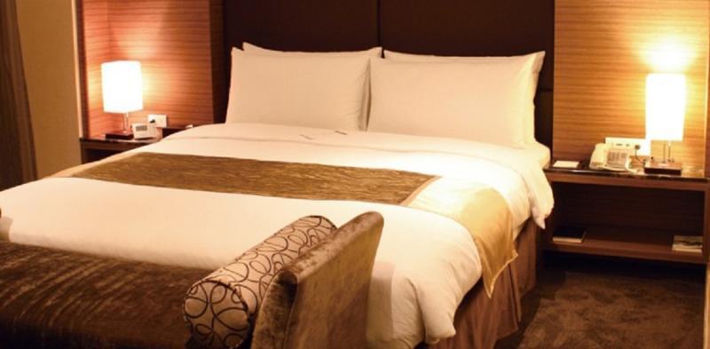 Taipei Garden Hotel - Ximending Екстер'єр фото A bed